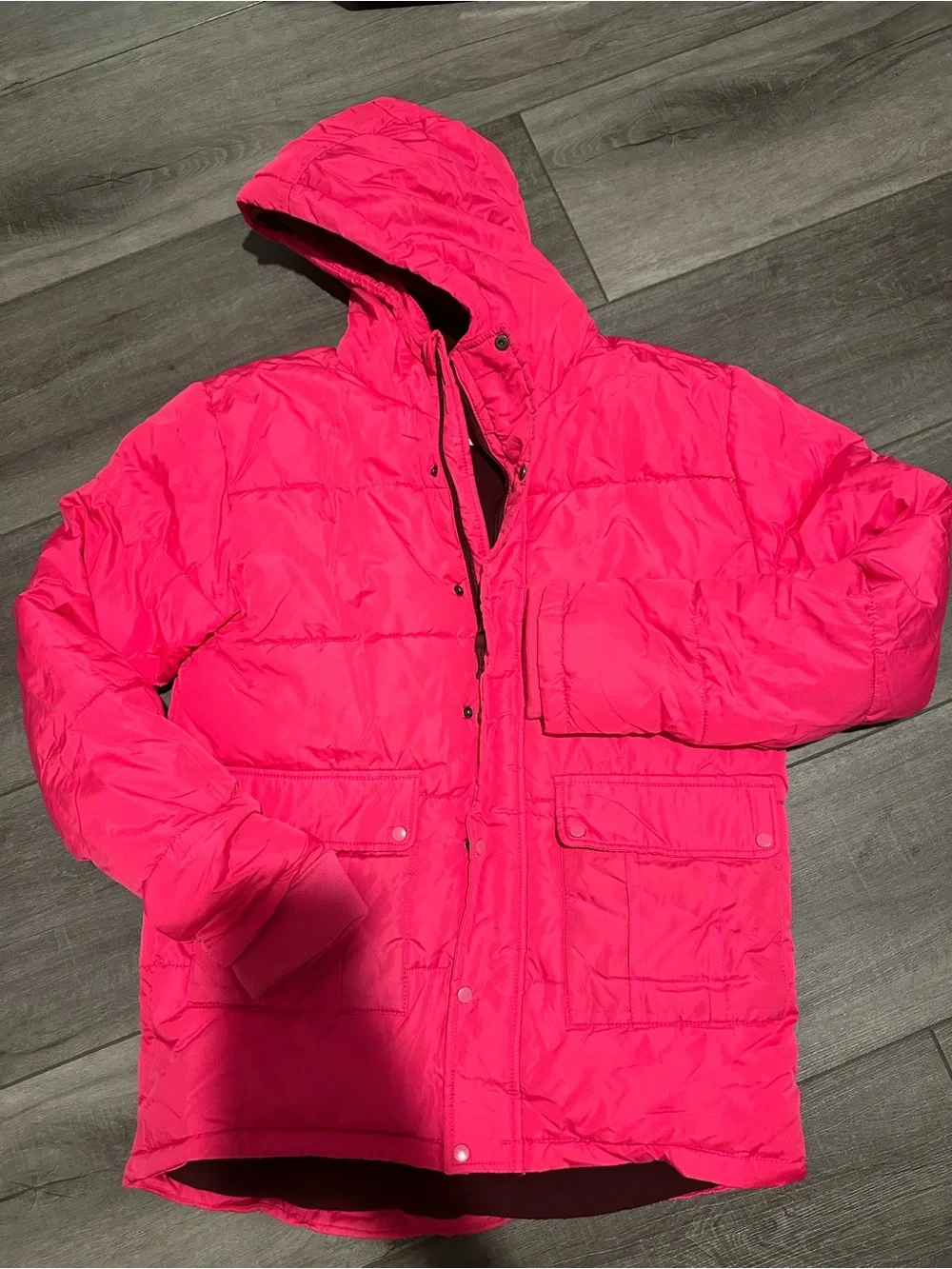 Girls Hooded Puffer Jacket in Bright Pink
